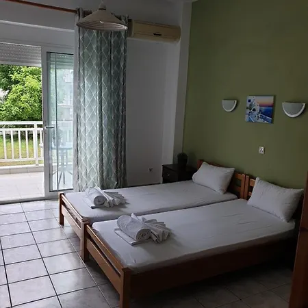 Ilios Apartment *